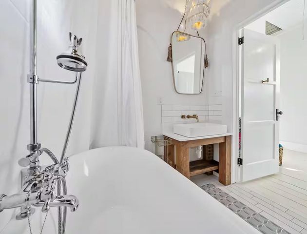 2520 Avenue M, Galveston, TX 77550