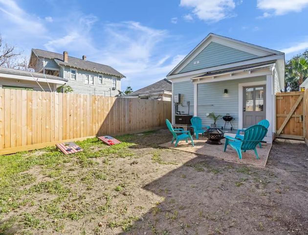 2520 Avenue M, Galveston, TX 77550