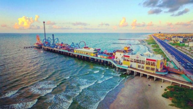 2520 Avenue M, Galveston, TX 77550