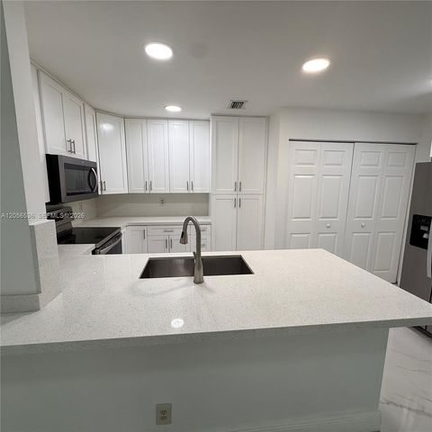 3349 NW 101st Ave, Sunrise, FL 33351