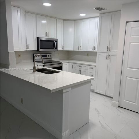 3349 NW 101st Ave, Sunrise, FL 33351