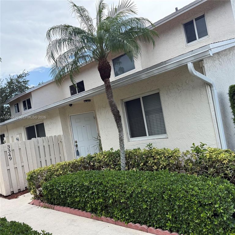 3349 NW 101st Ave, Sunrise, FL 33351