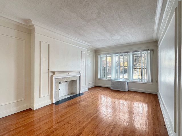 6832 S South Shore Drive 1, Chicago, IL 60649