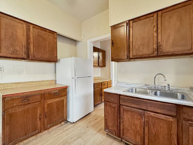 6832 S South Shore Drive 1, Chicago, IL 60649