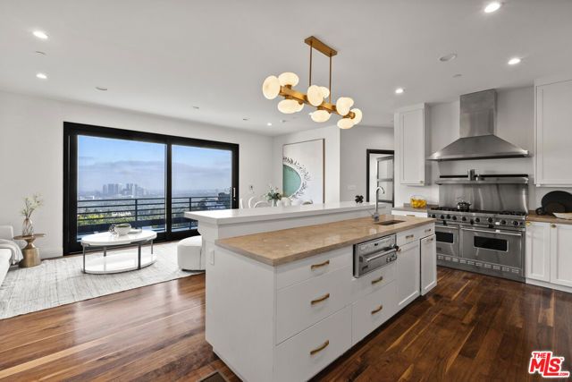 9330 Beverly Crest Drive, Beverly Hills, CA 90210
