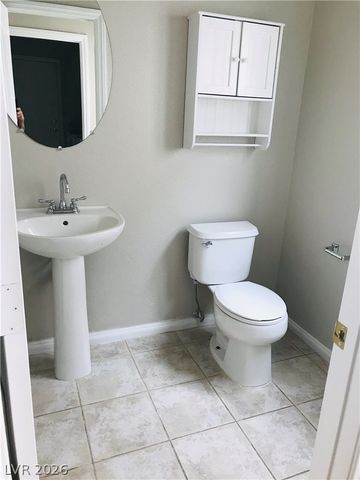 8608 Copper Knoll Avenue, Las Vegas, NV 89129
