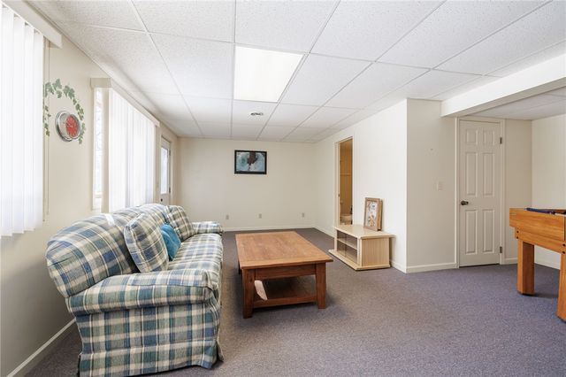 1063 Hillsboro Cove Circle, Webster, NY 14580