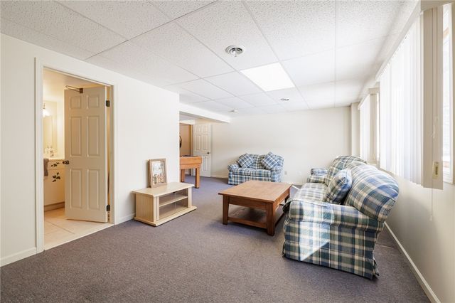 1063 Hillsboro Cove Circle, Webster, NY 14580