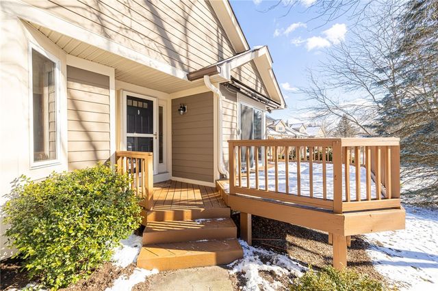 1063 Hillsboro Cove Circle, Webster, NY 14580