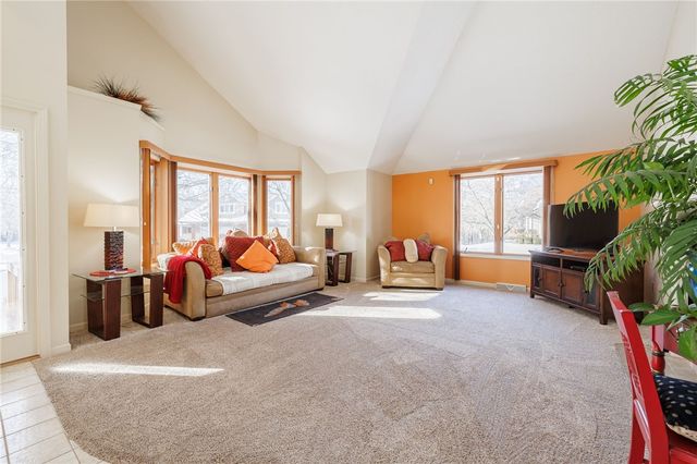 1063 Hillsboro Cove Circle, Webster, NY 14580