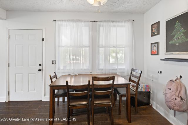 12770 Partlow Avenue, Grand Ledge, MI 48837