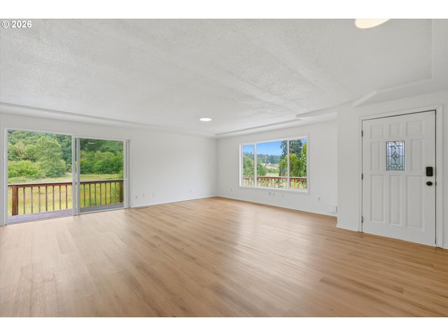 34920 CANAAN Rd, Deer Island, OR 97054