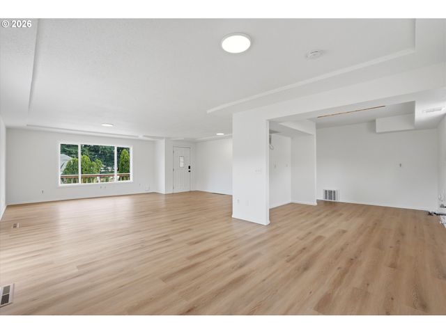 34920 CANAAN Rd, Deer Island, OR 97054