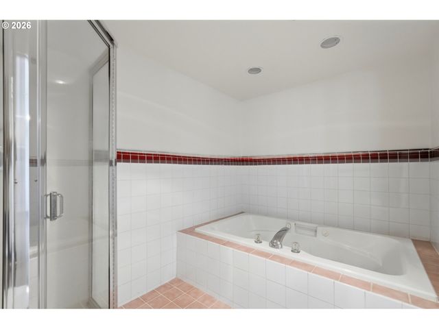 34920 CANAAN Rd, Deer Island, OR 97054