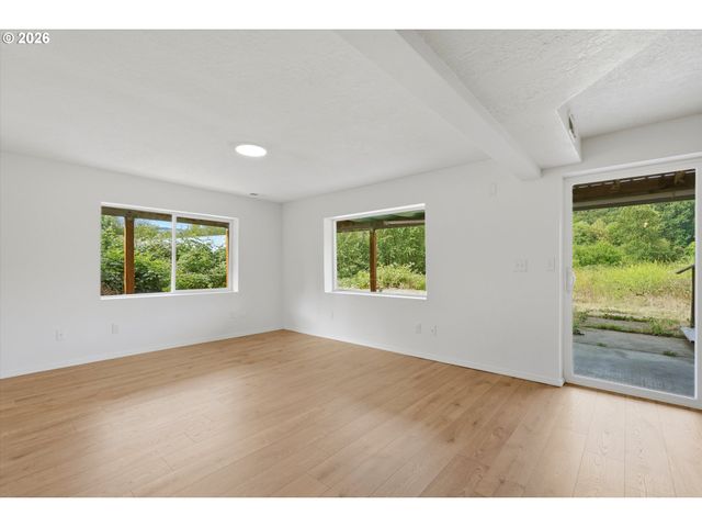 34920 CANAAN Rd, Deer Island, OR 97054
