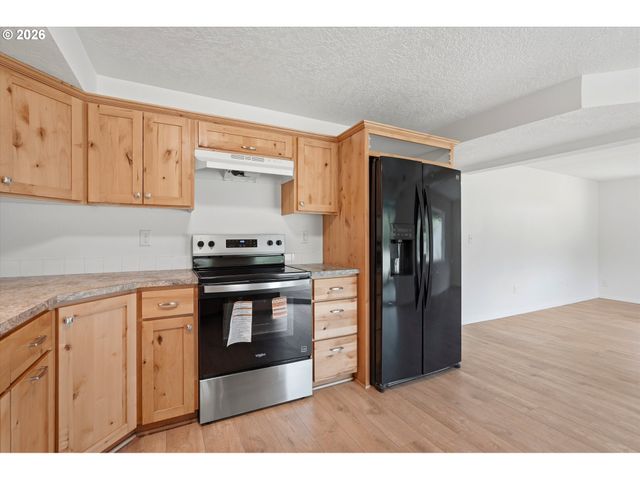 34920 CANAAN Rd, Deer Island, OR 97054