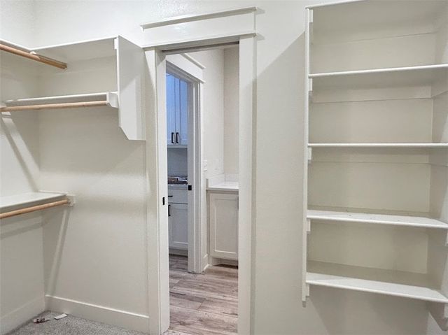 27 Shropshire Drive, Bella Vista, AR 72714