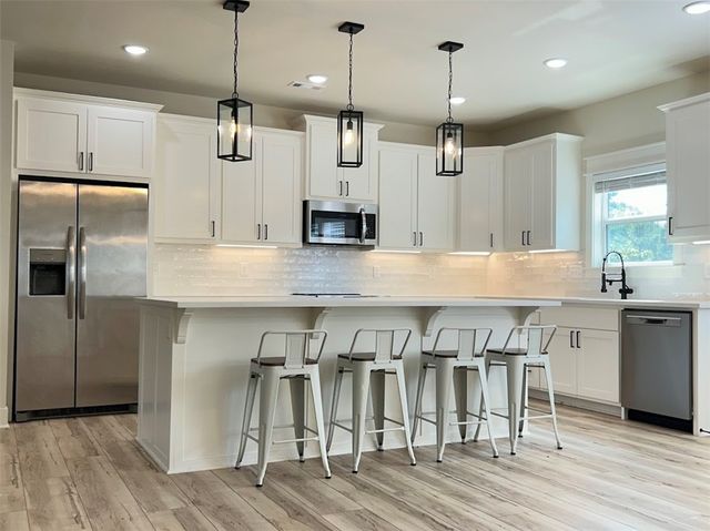 27 Shropshire Drive, Bella Vista, AR 72714