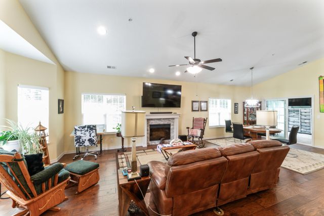 149 Rue De Villas Circle, 1, Branson, MO 65616