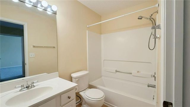 3592 Gainesway Trace, Duluth, GA 30096