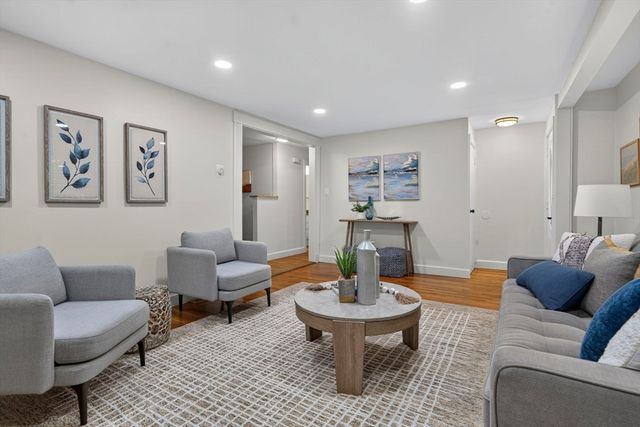 47 Southville Rd, Southborough, MA 01772