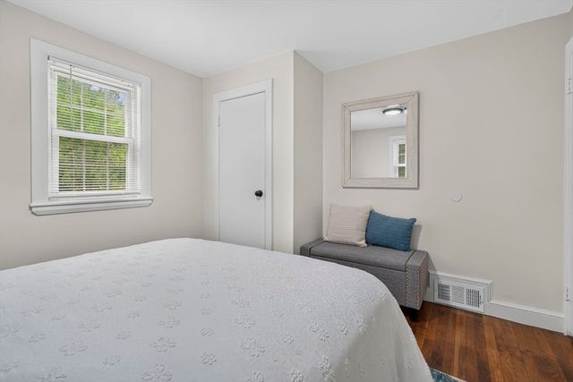 47 Southville Rd, Southborough, MA 01772