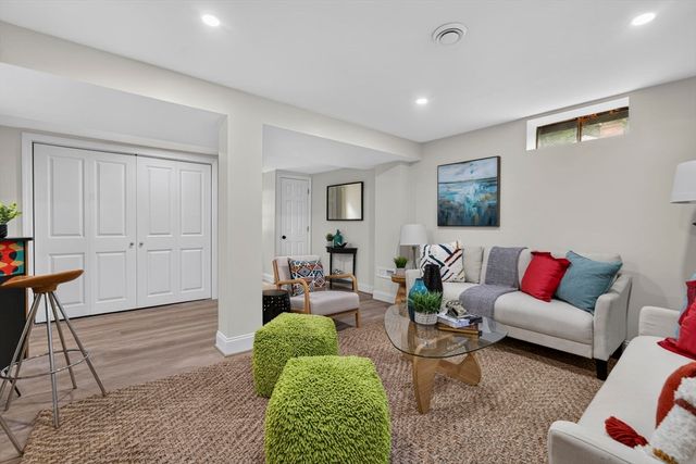 47 Southville Rd, Southborough, MA 01772