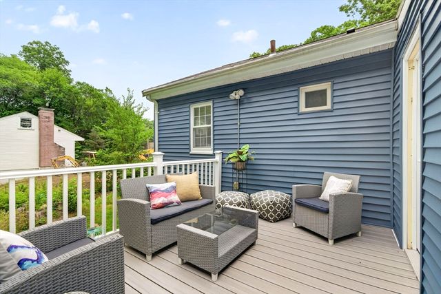 47 Southville Rd, Southborough, MA 01772