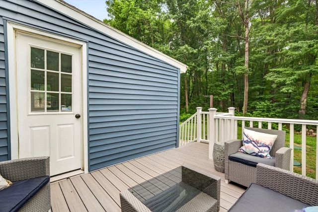 47 Southville Rd, Southborough, MA 01772