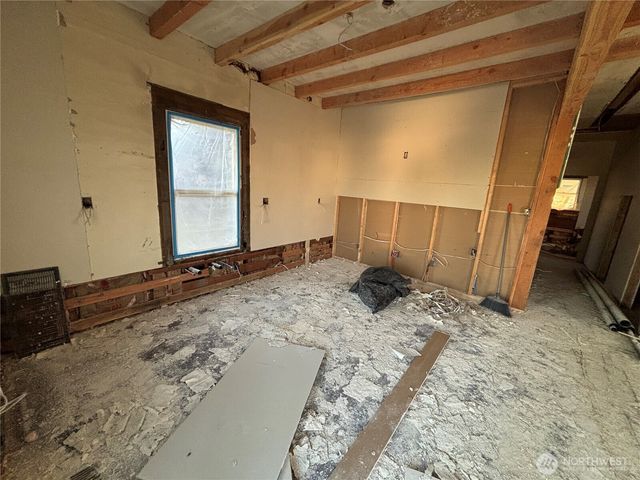 5302 N Shirley Street, Ruston, WA 98407