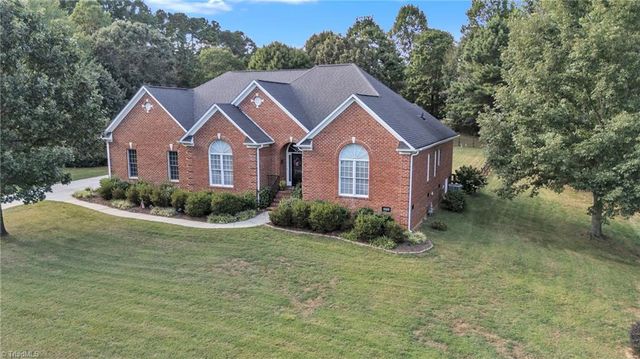 904 Troublesome Creek Drive, Greensboro, NC 27455