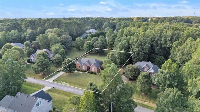 904 Troublesome Creek Drive, Greensboro, NC 27455