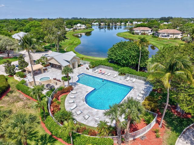 5201 Wheatley Court, Boynton Beach, FL 33436