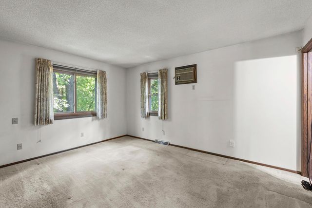 8233 Pleasant View Court, Mounds View, MN 55112