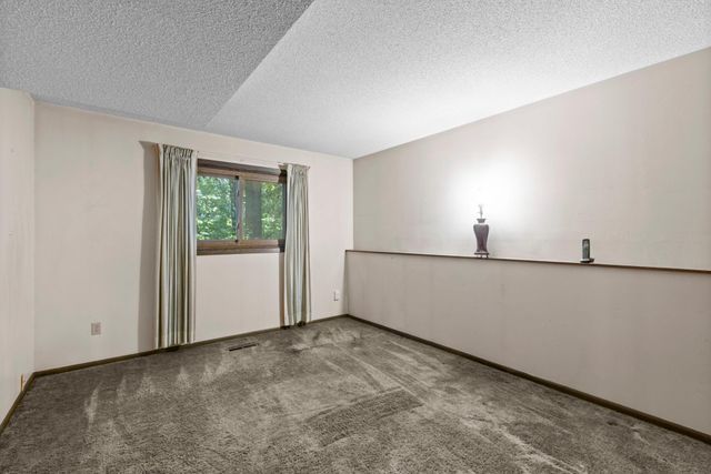 8233 Pleasant View Court, Mounds View, MN 55112
