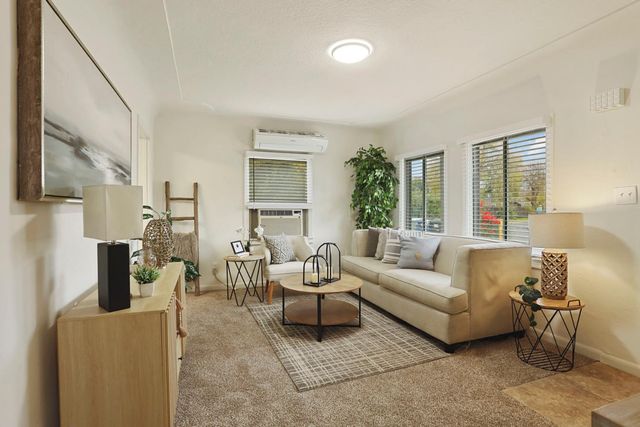 1436 Teresa St, Modesto, CA 95350