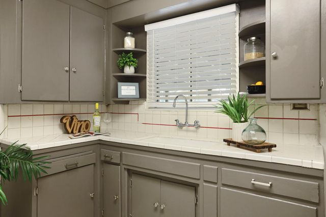 1436 Teresa St, Modesto, CA 95350