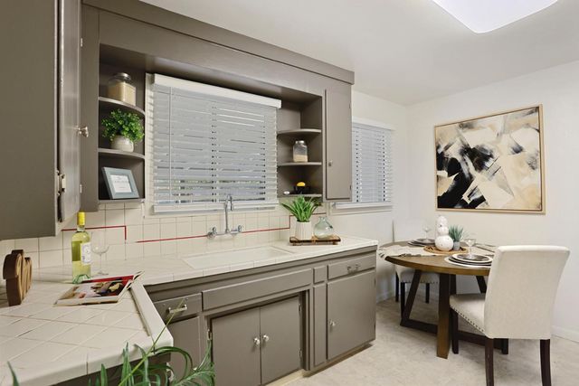 1436 Teresa St, Modesto, CA 95350