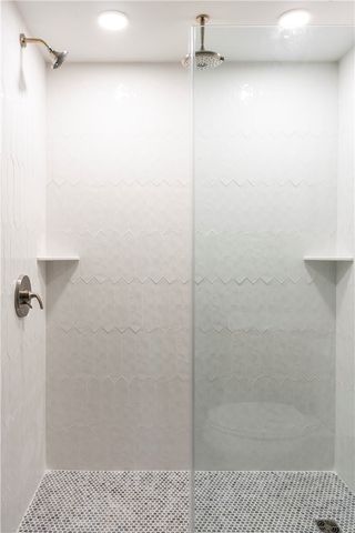 43 Franklin Street 1, Newport, RI 02840