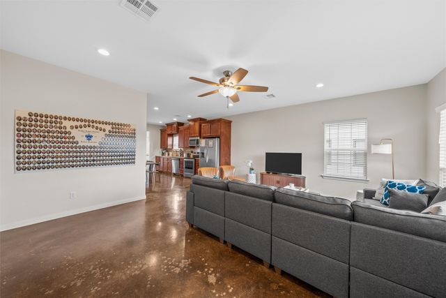 2225 S 2nd Street, Waco, TX 76706