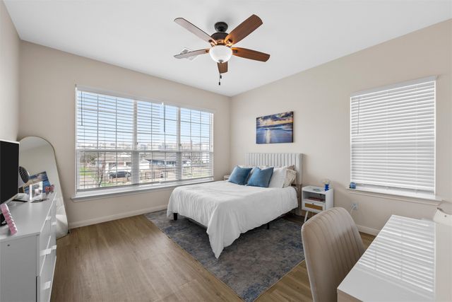 2225 S 2nd Street, Waco, TX 76706