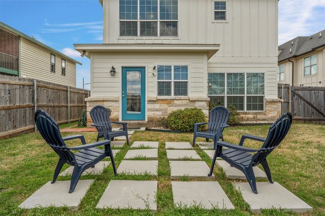 2225 S 2nd Street, Waco, TX 76706