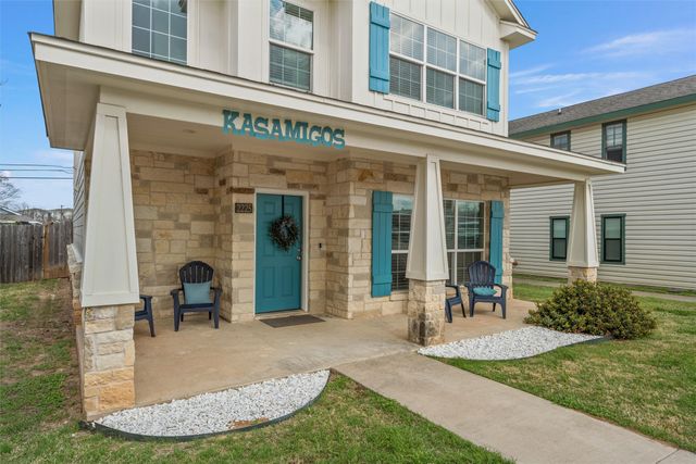 2225 S 2nd Street, Waco, TX 76706