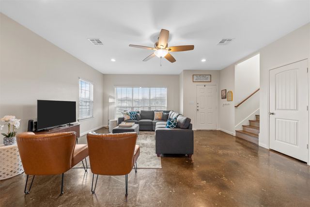 2225 S 2nd Street, Waco, TX 76706