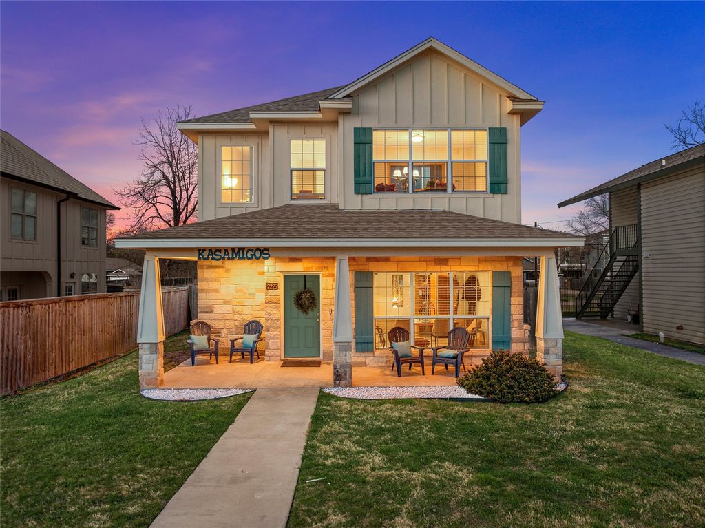 2225 S 2nd Street, Waco, TX 76706