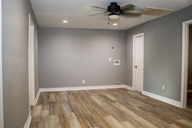 5302 Anzio Road, Houston, TX 77033