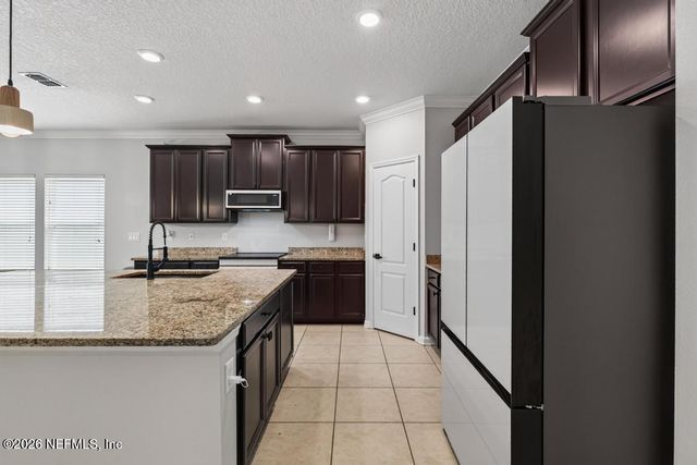 15714 TISONS BLUFF Road, Jacksonville, FL 32218