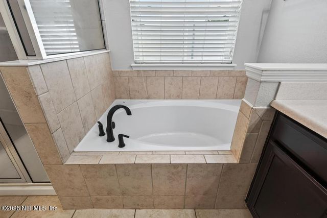 15714 TISONS BLUFF Road, Jacksonville, FL 32218