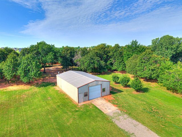3014 SW 6th Street, Newcastle, OK 73065