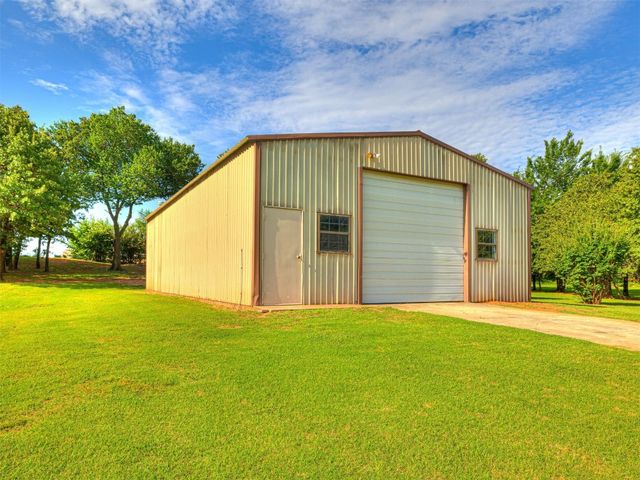 3014 SW 6th Street, Newcastle, OK 73065